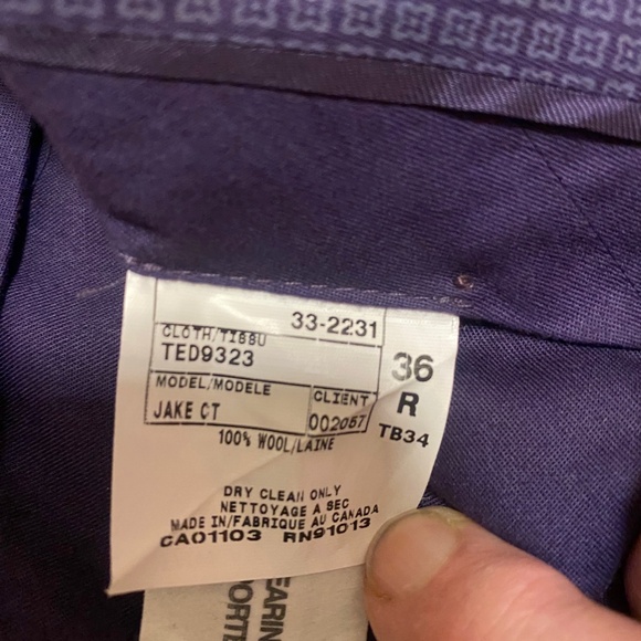 TED BAKER navy window pane checked suit, size 42 - Picture 14 of 16